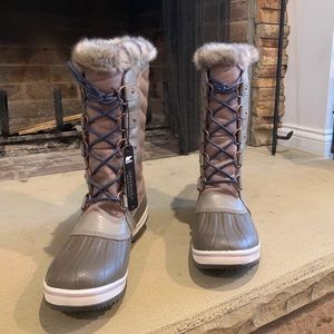 Sorel Joan of Arc Boots